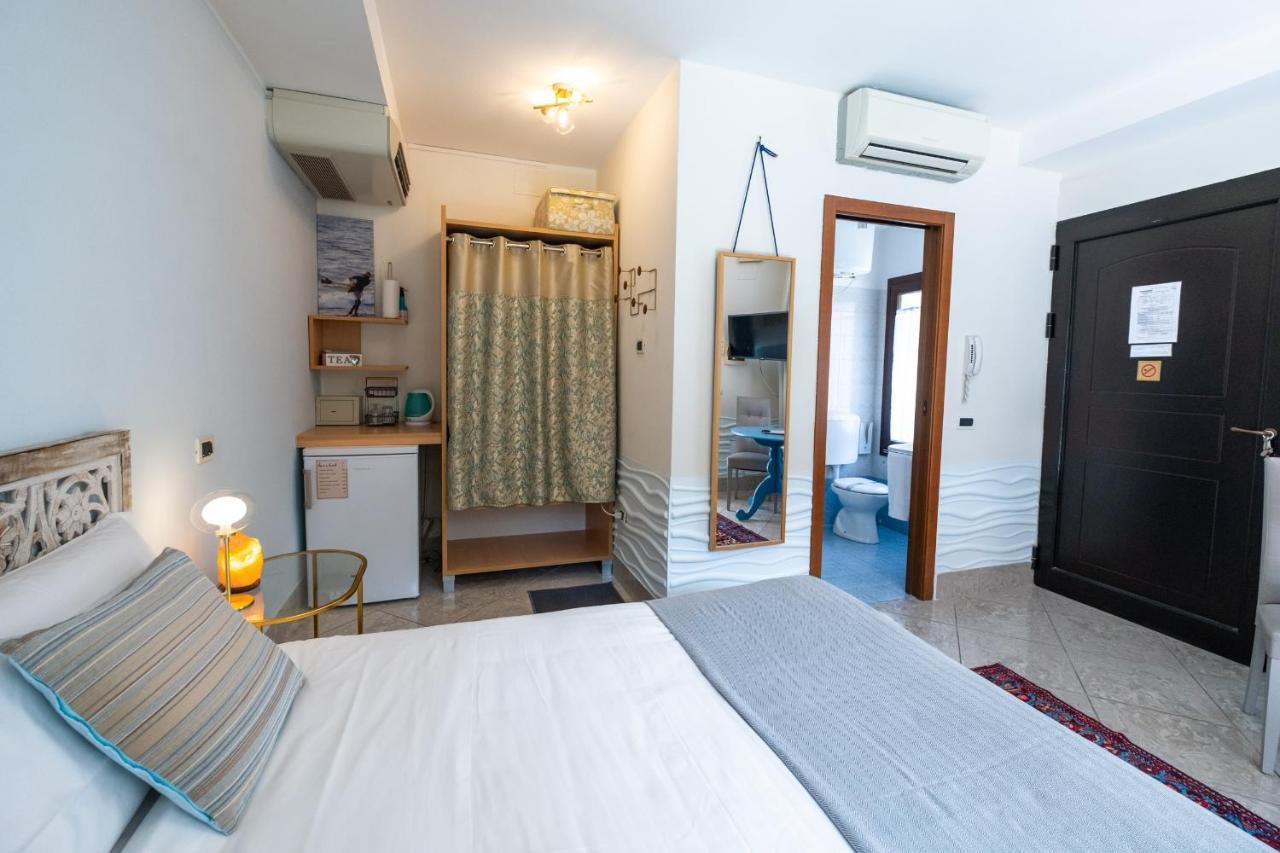 Casa Di Carlo Goldoni - Dimora Storica Bed & Breakfast Чоджия Екстериор снимка